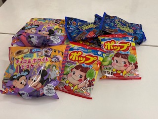 別府市　学習塾RainBow　ハロウィンだ！　お菓子配りますよ～！　【別府　塾　学習塾　個別指導　高校受験　大学受験　自習室完備】