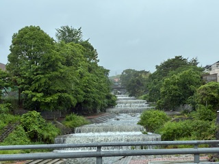 別府市　学習塾RainBow　塾長散歩　目指せ！7000km！　1130日目結果！　嵐の境川　【別府　塾　個別指導　高校入試　大学入試　新規生募集中】