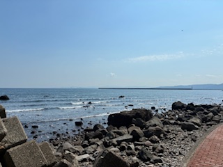 別府市　学習塾RainBow　塾長ウォーキング10000km！　1422日目結果！　上人ヶ浜　アルバイトMさん！　中３H君！　どうもありがとう！　【別府　塾　個別指導　高校入試　大学入試　春期講座　新規生募集中】